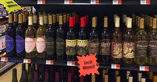 Tolino wines in grocery store